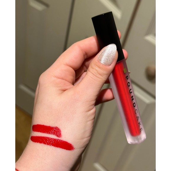 Pound Cake Red Velvet Cake Batter Creme Liquid Lipstick Longwear Moisturizing - Picture 8 of 12